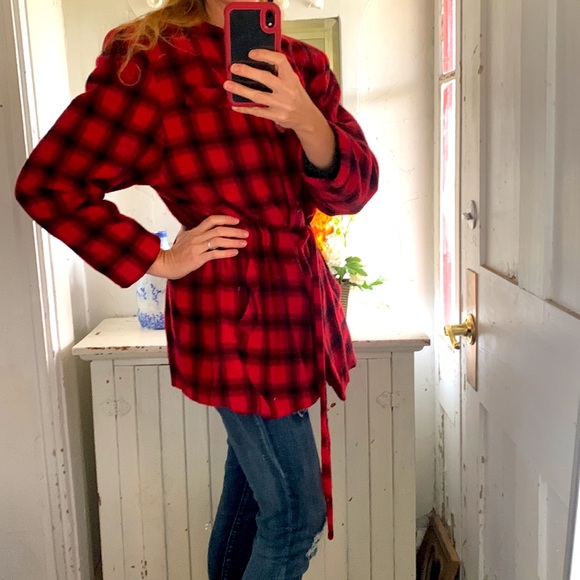 Women’s red and black plaid wool jacket, size 14 - Picture 2 of 7